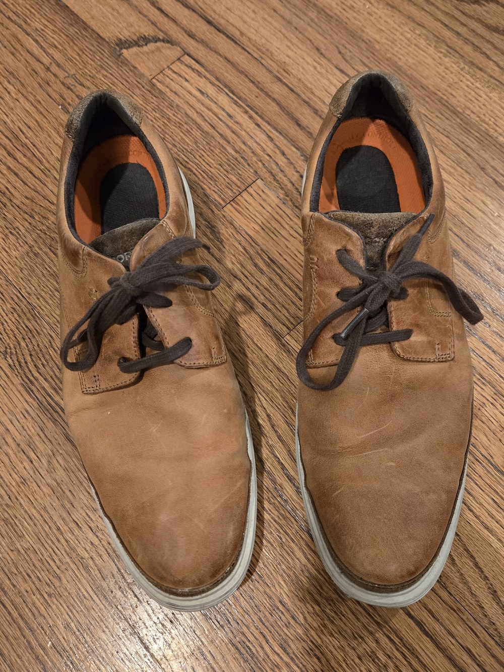 **4 Items for $15** Rockport Tan Brown Leather Chukka Sneakers